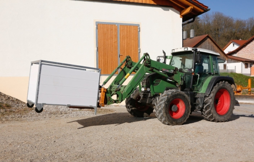 Kälberbox 173 cm x 93 cm x 131 cm